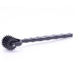 Spiked - 5 Row Pinwheel