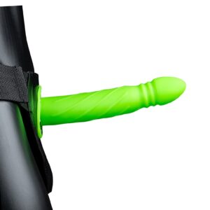 Twisted Hollow Strap-on - 8&apos;&apos; / 20 cm - GitD - Neon Green