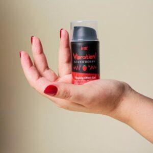 Vibration! Strawberry Tintelende Gel